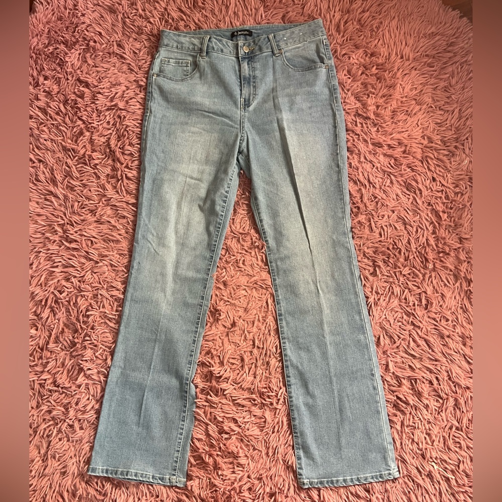 Size 14 straight legged jeans